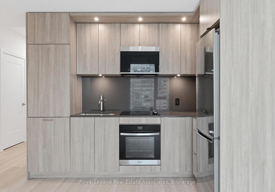 25-cordova-avenue-etobicoke-ontario-w13092784