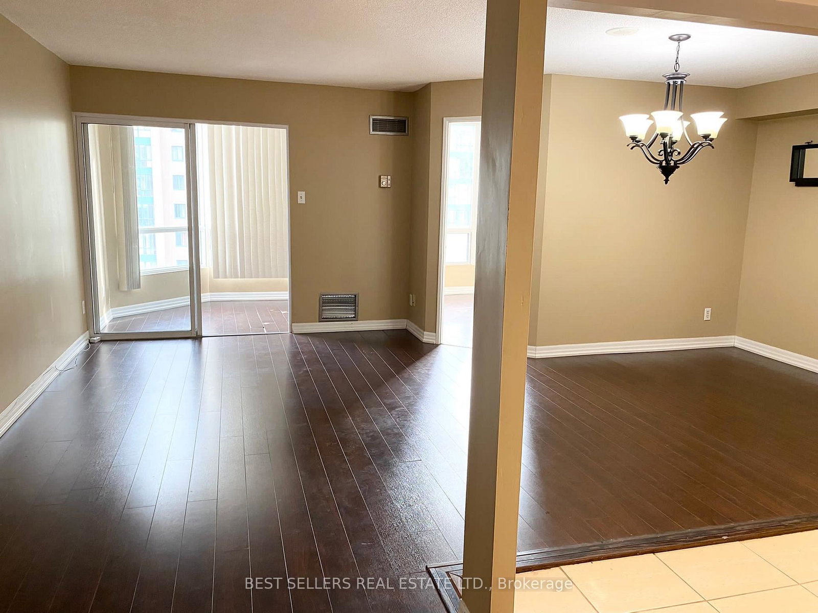 115-hillcrest-avenue-mississauga-ontario-w13092844