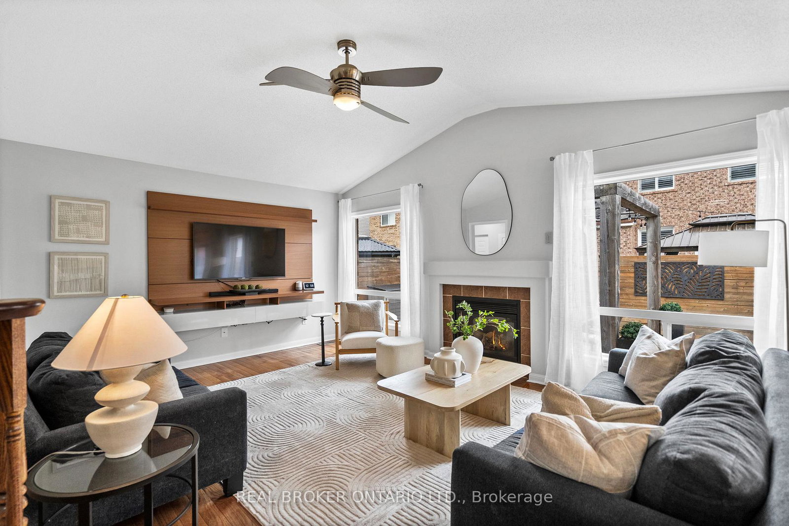 1537-morse-place-milton-ontario-w13093022