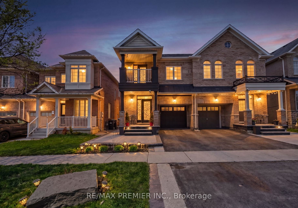 82-chesterwood-crescent-brampton-ontario-w13093164