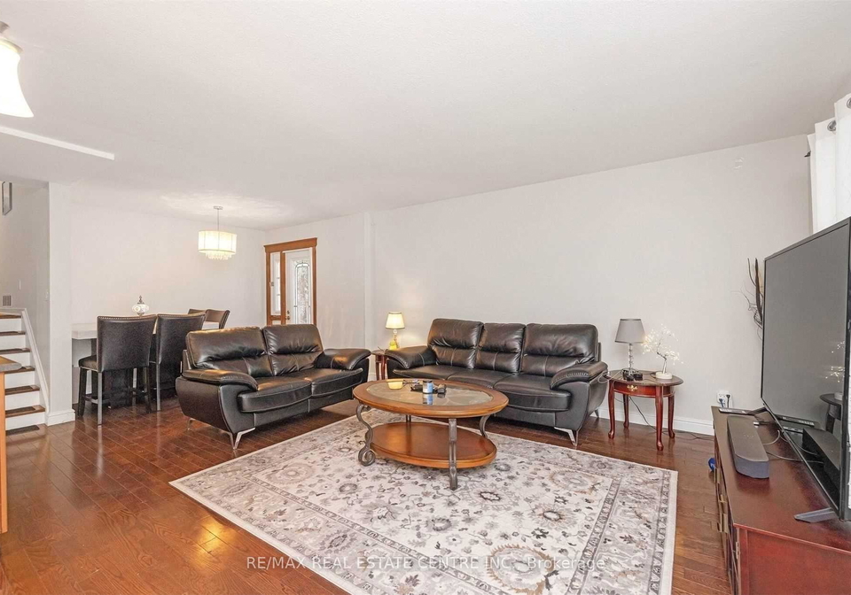 1172-queens-avenue-oakville-ontario-w13093218