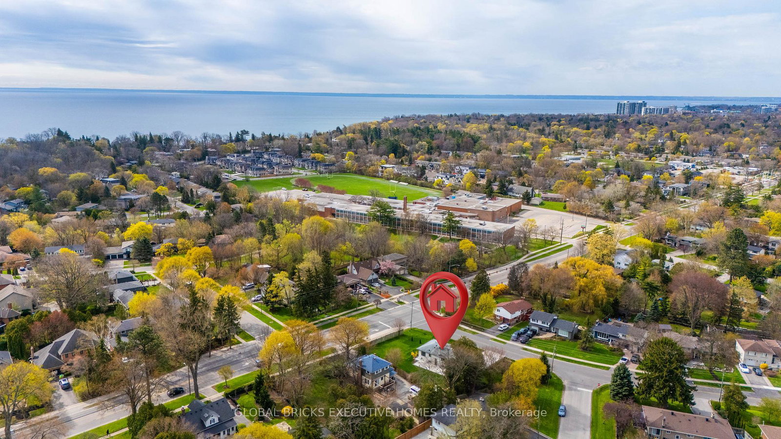 307-lees-lane-oakville-ontario-w13093220