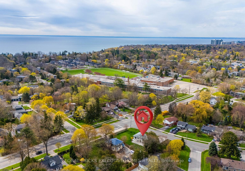 307-lees-lane-oakville-ontario-w13093220