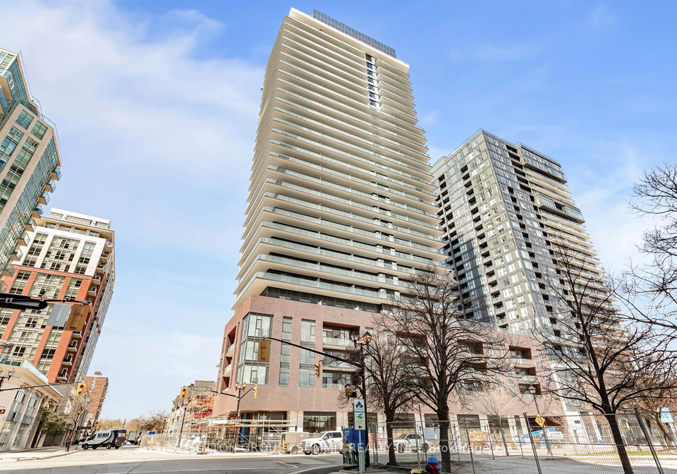 2075-lakeshore-road-burlington-ontario-w13093242