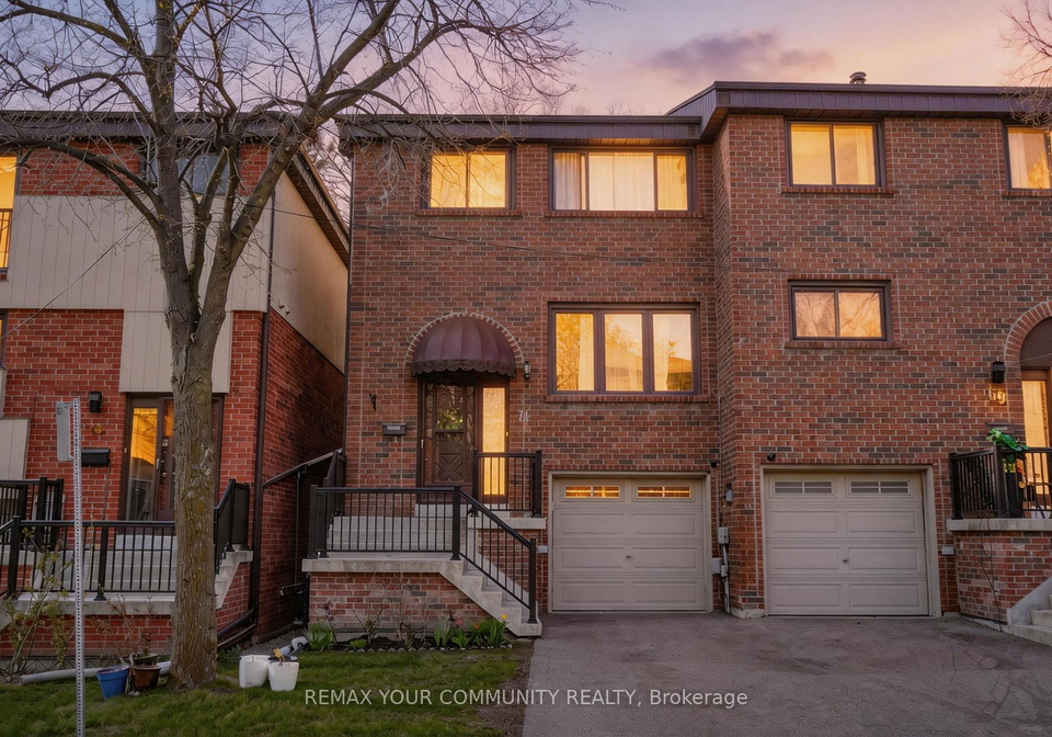 71-maple-branch-path-etobicoke-ontario-w13093244