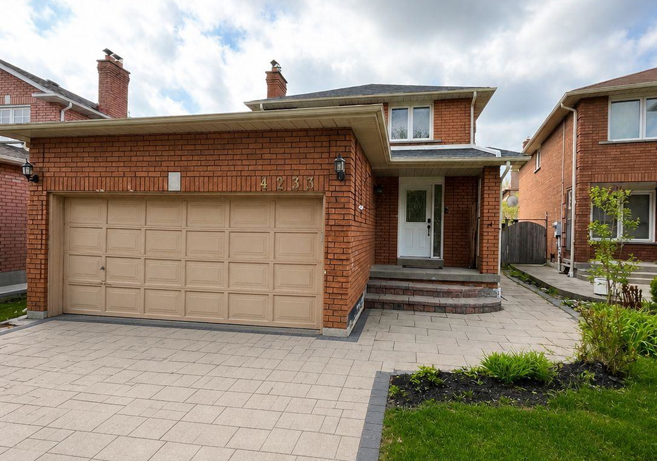 4233-radisson-crescent-mississauga-ontario-w13093332