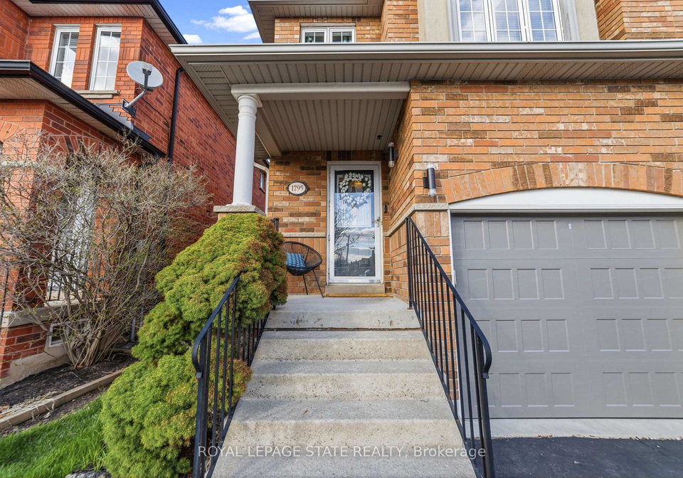 1795-creek-way-burlington-ontario-w13093354