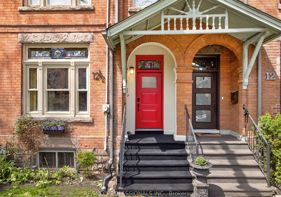 125-melbourne-avenue-toronto-ontario-w13093422