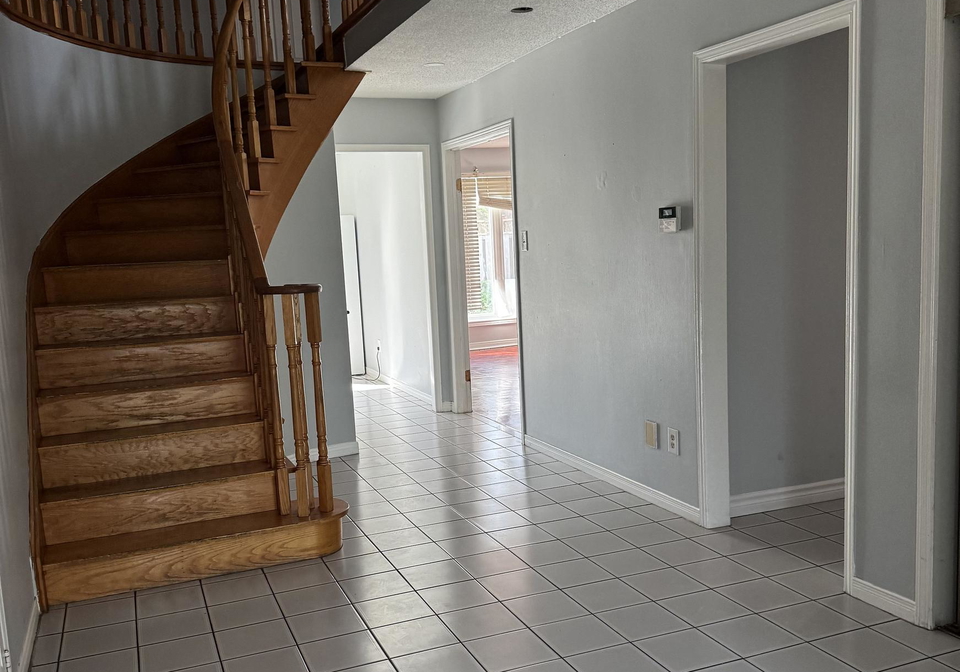 36-diane-court-brampton-ontario-w13093436