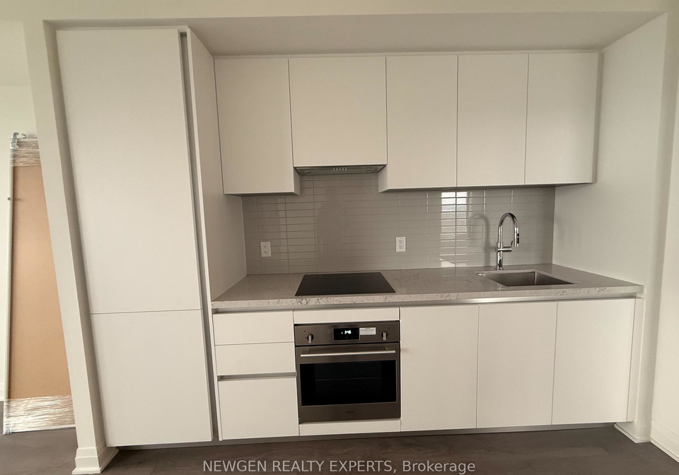 4015-the-exchange-mississauga-ontario-w13093442