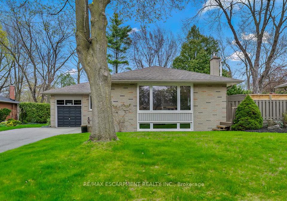 1548-wembury-road-mississauga-ontario-w13093482