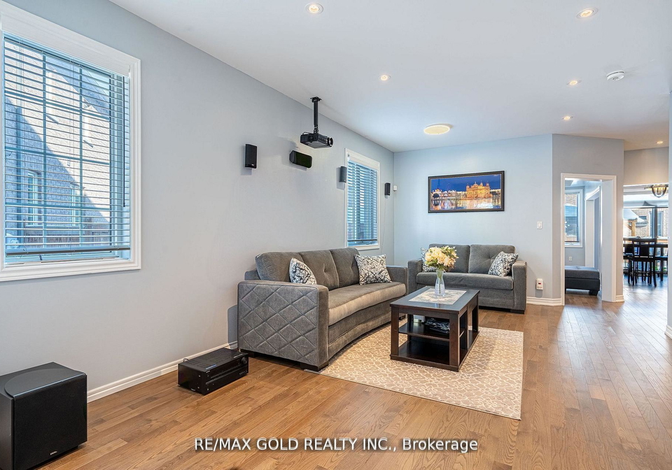 10-spokanne-street-brampton-ontario-w13093512