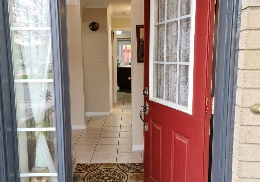 82-earl-grey-crescent-brampton-ontario-w13093584