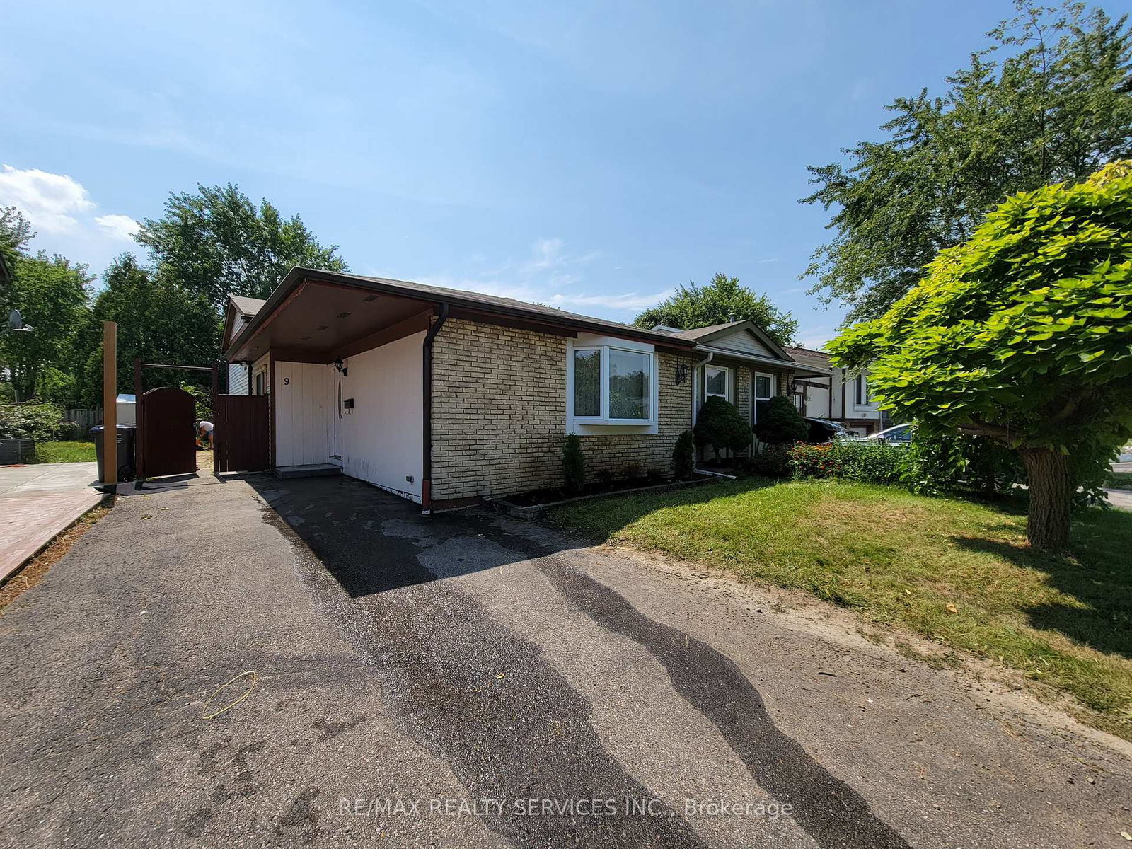 9-bruce-beer-drive-brampton-ontario-w13093678
