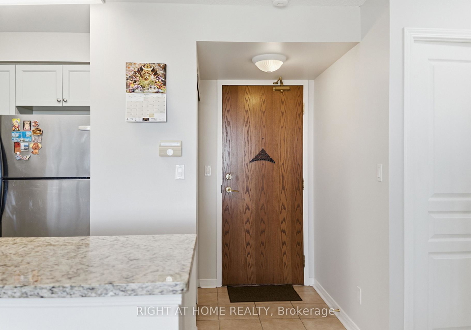 4879-kimbermount-avenue-mississauga-ontario-w13093764