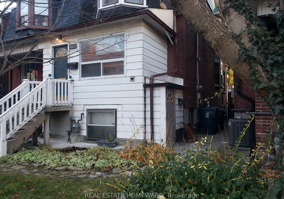 697-dupont-street-toronto-ontario-w13093778