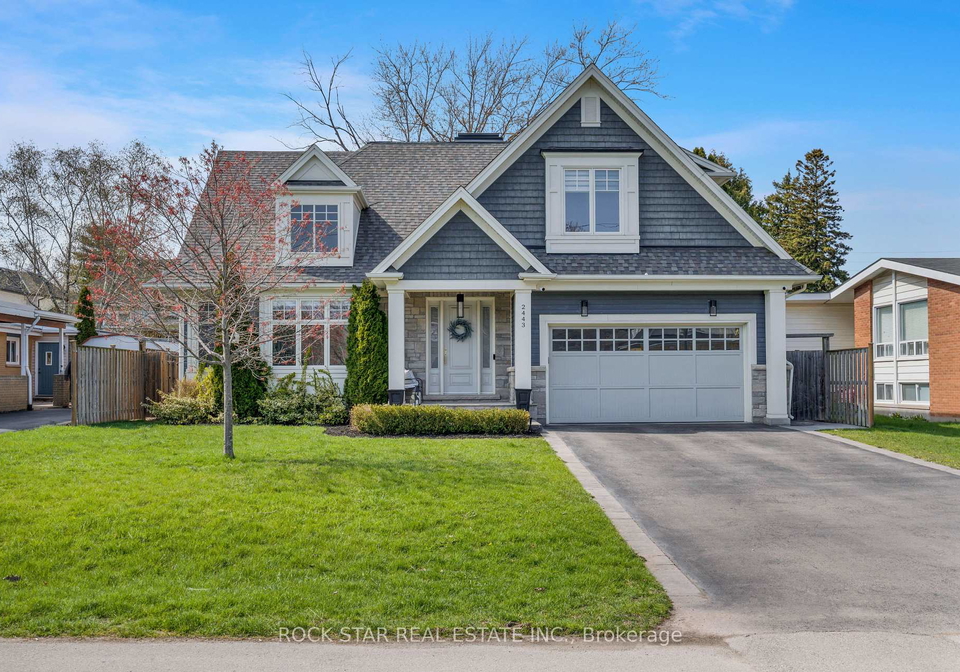 2443-applewood-drive-oakville-ontario-w13094024