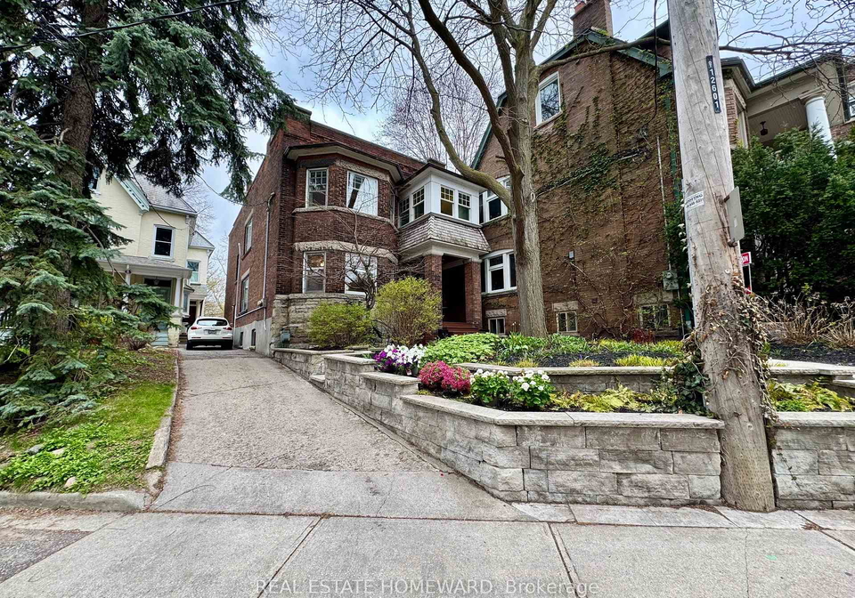 92-indian-road-toronto-ontario-w13094034
