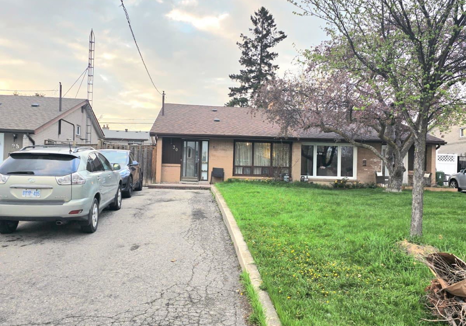 30-dombey-road-york-ontario-w13094144
