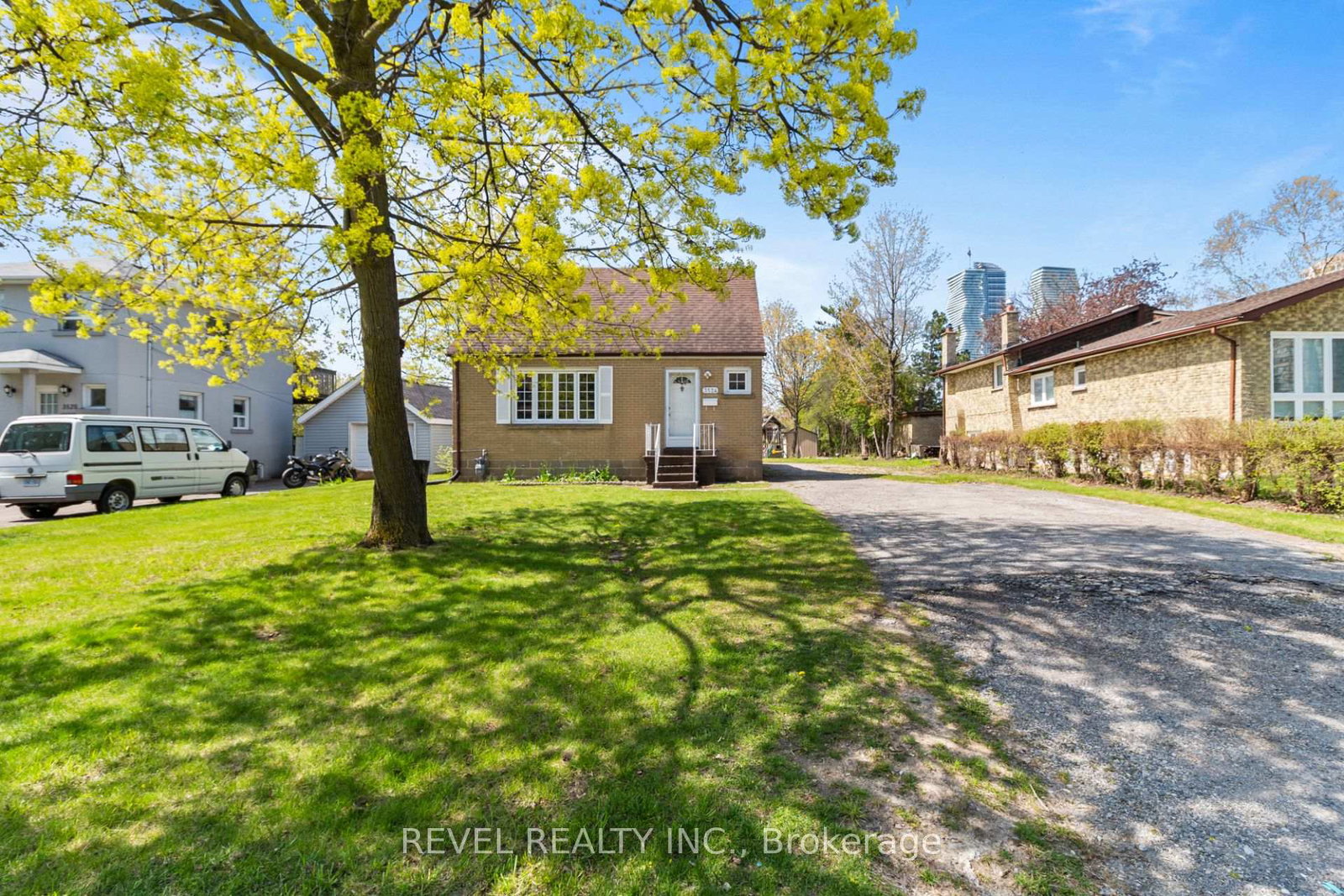 3524-joan-drive-mississauga-ontario-w13094344