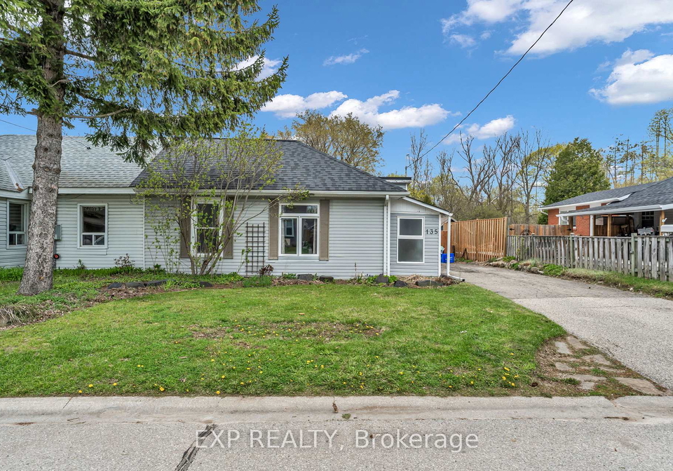 135-poplar-avenue-halton-hills-ontario-w13094396