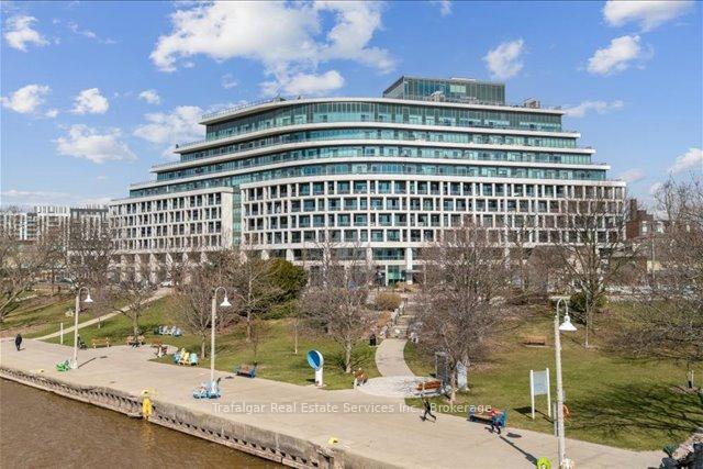 11-bronte-road-oakville-ontario-w13094734