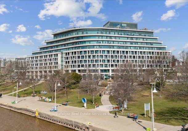 11-bronte-road-oakville-ontario-w13094734
