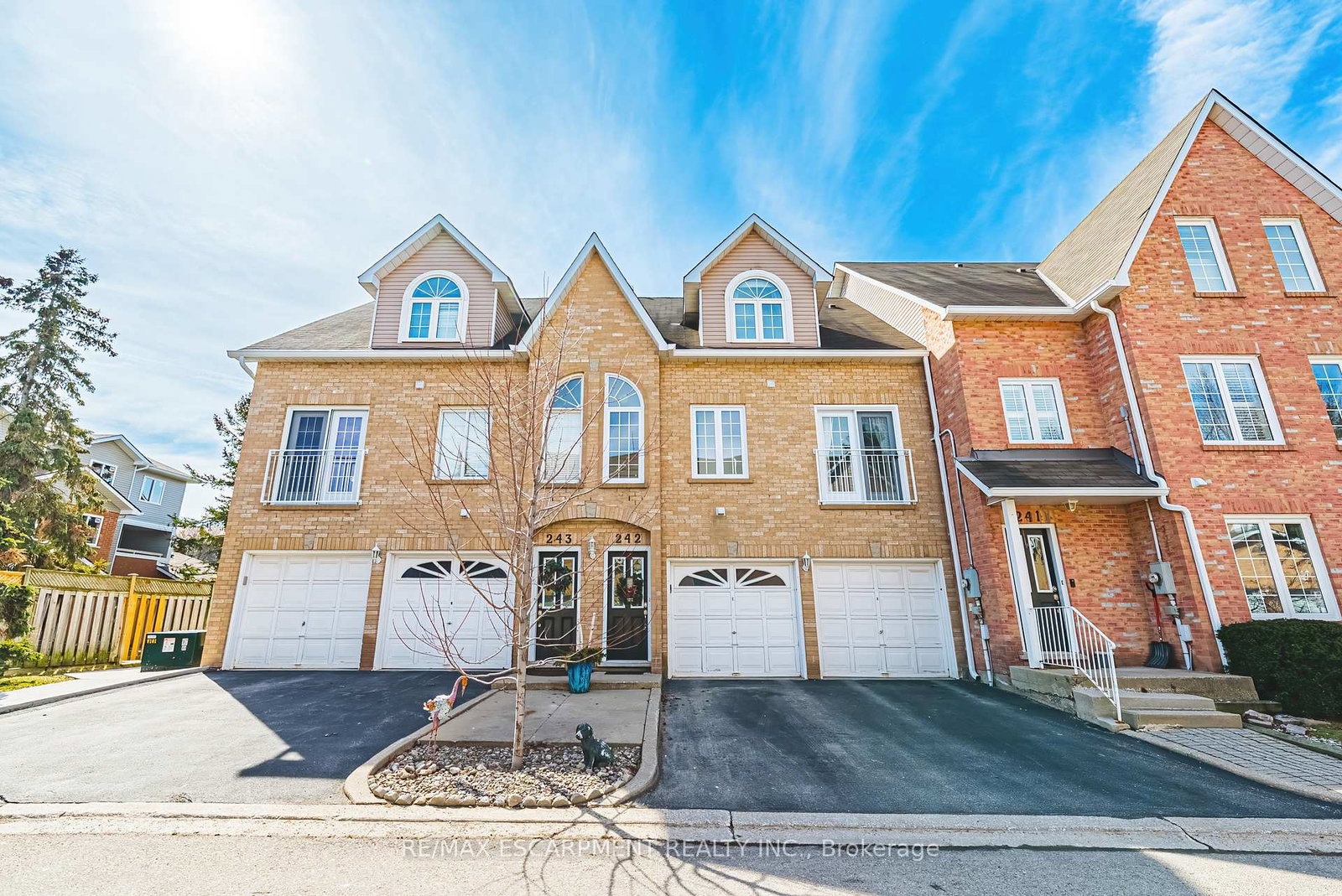 2055-walkers-line-burlington-ontario-w13094930