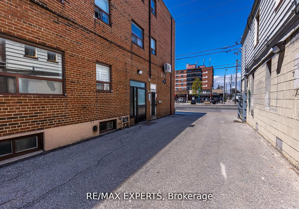 3261a-lake-shore-boulevard-w-etobicoke-ontario-w13095166