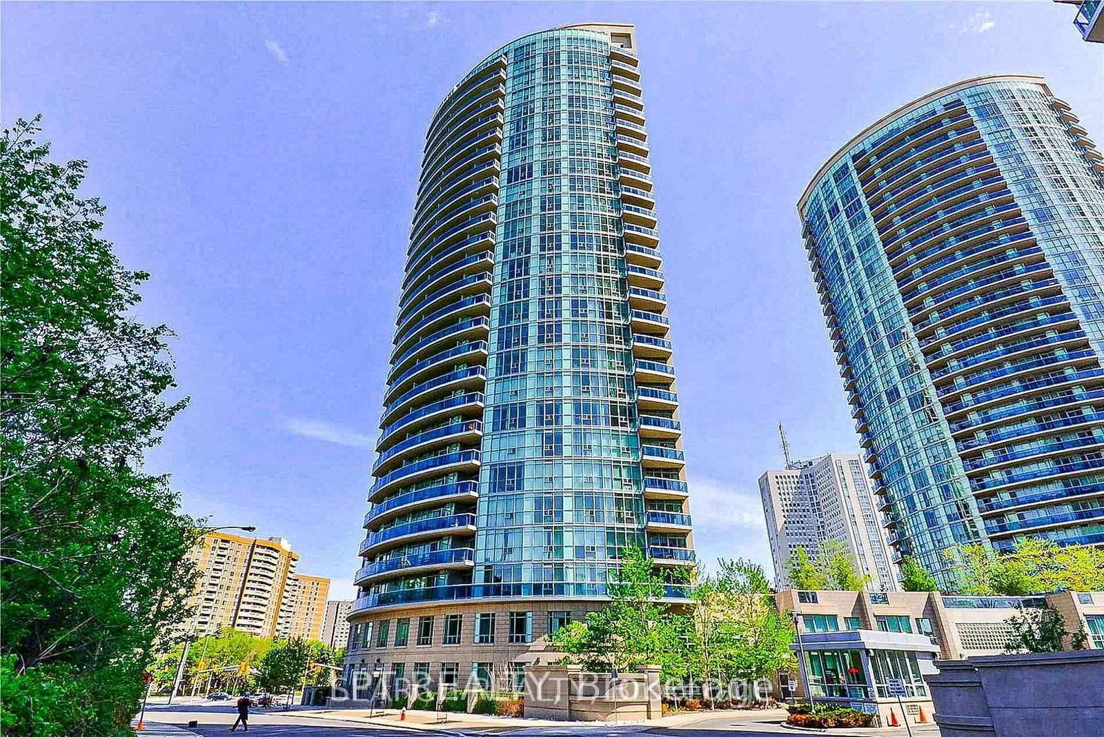 90-absolute-avenue-mississauga-ontario-w13095216