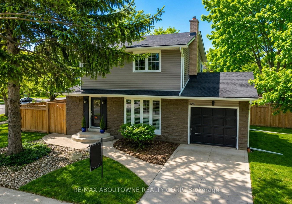 126-otter-crescent-oakville-ontario-w13095318