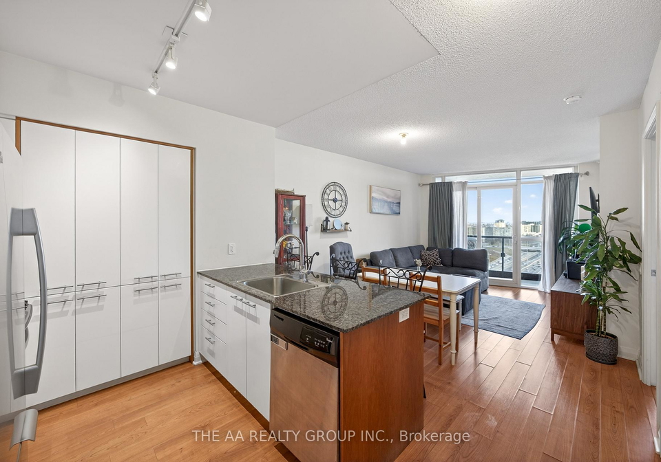 5-valhalla-inn-road-etobicoke-ontario-w13095430