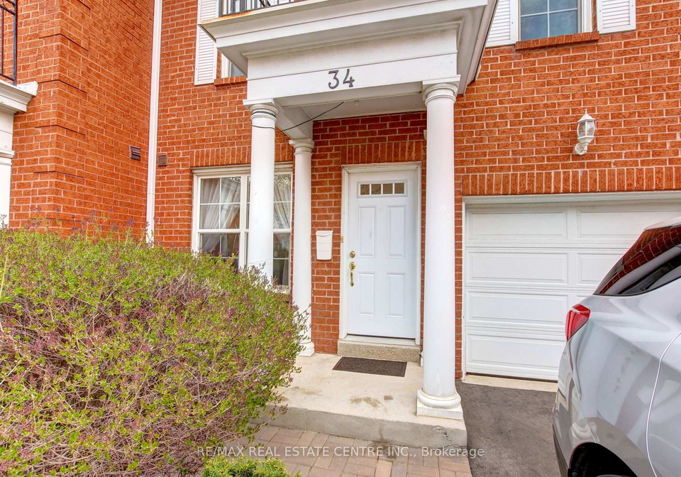 stornwood-court-brampton-ontario-w13095432