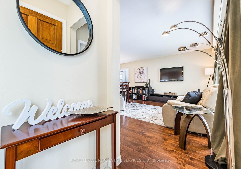 91-center-street-s-brampton-ontario-w13095706