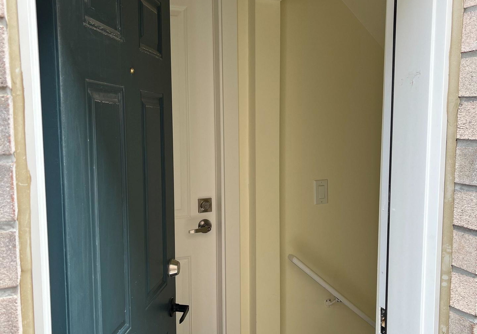 16-gemma-place-brampton-ontario-w13095738