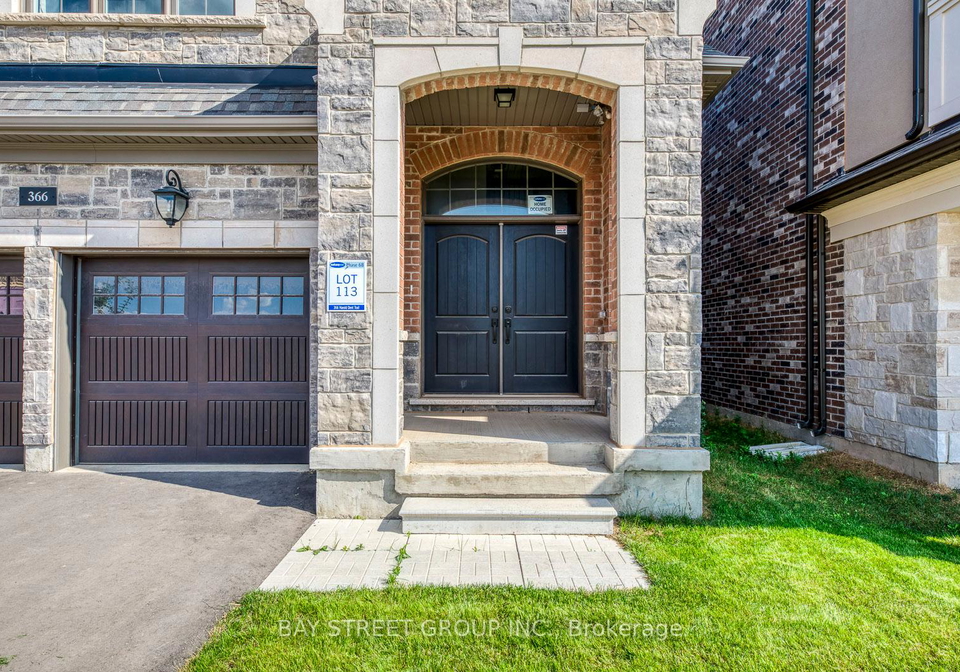 366-harold-dent-trail-oakville-ontario-w13096024