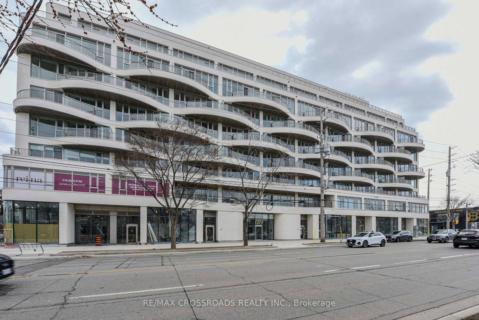 689-the-queensway-drive-etobicoke-ontario-w13096040