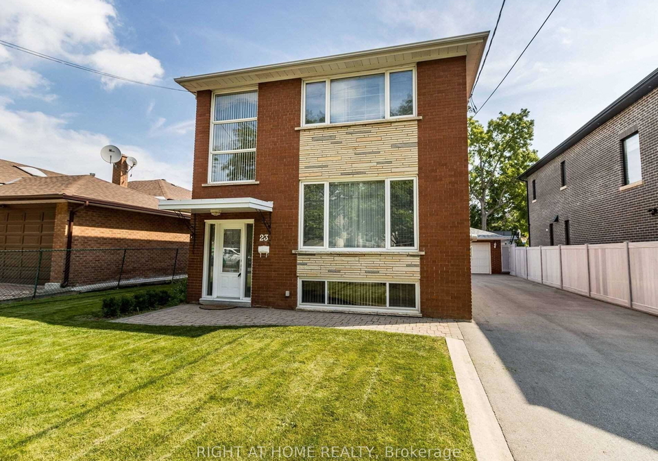 23-blue-springs-road-north-york-ontario-w13096382