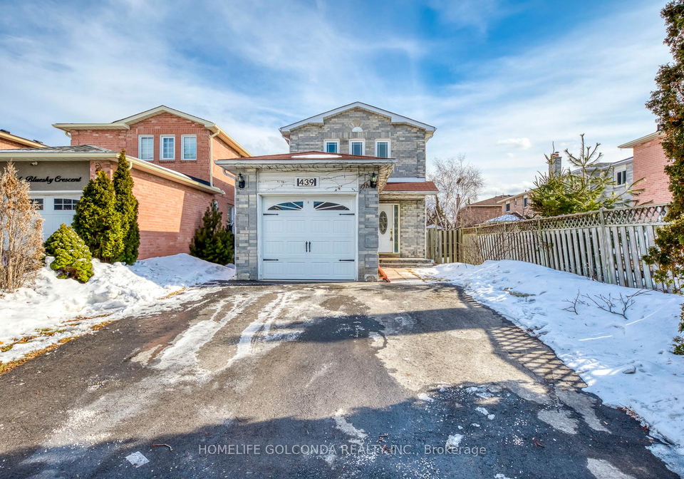 439-bluesky-crescent-mississauga-ontario-w13096432