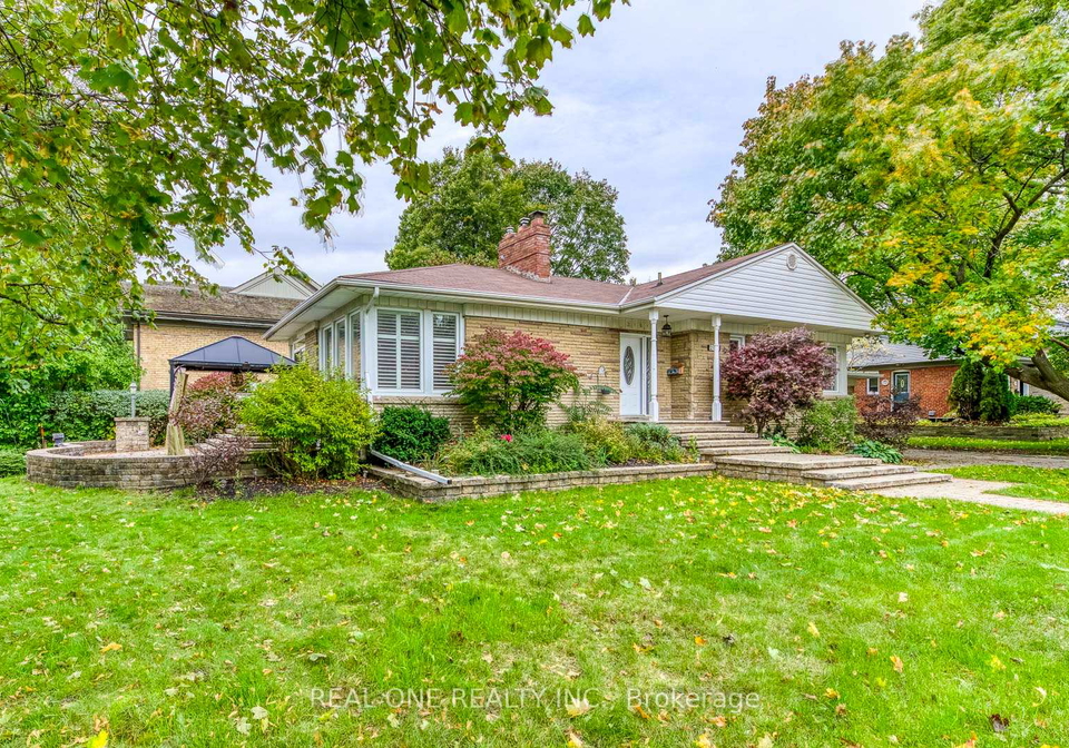 2181-courtland-drive-burlington-ontario-w13096522