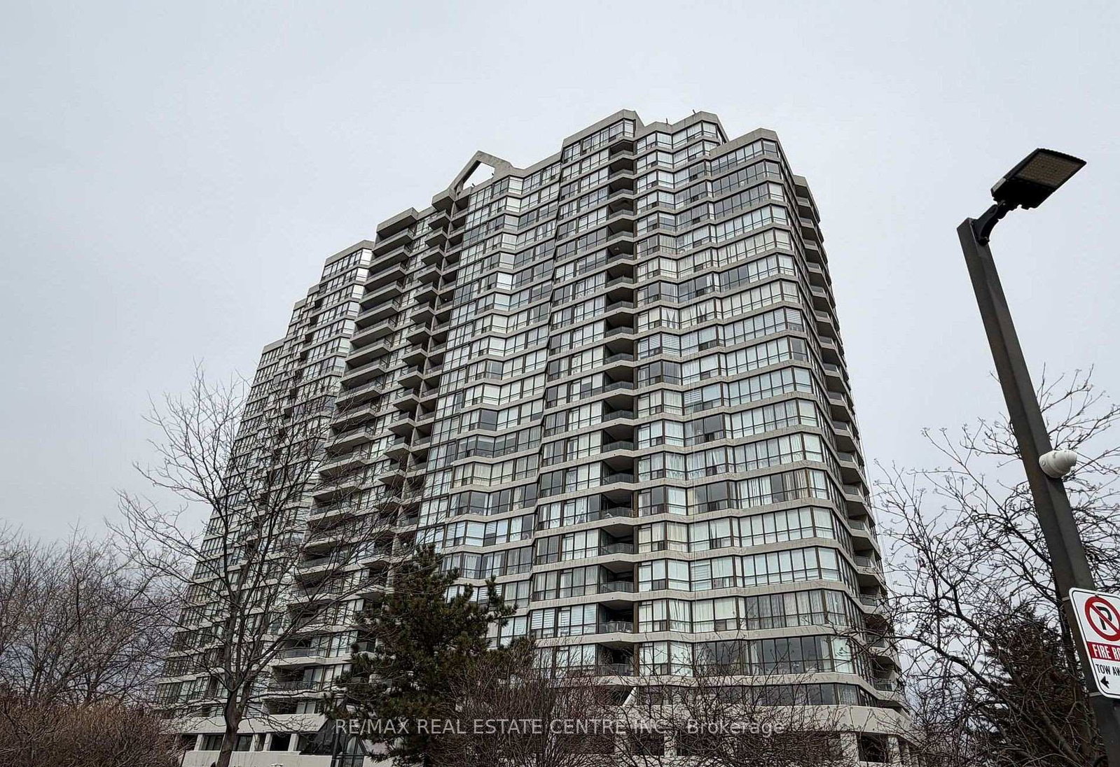 3-rowntree-road-etobicoke-ontario-w13096564