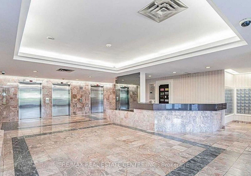 3-rowntree-road-etobicoke-ontario-w13096564