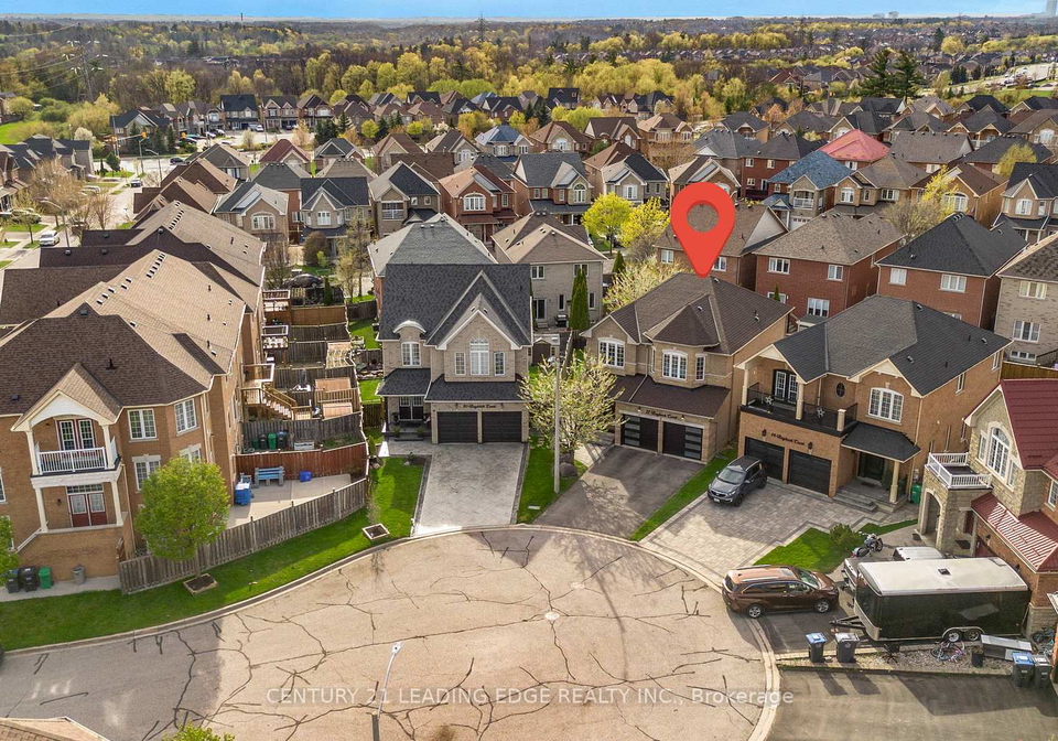 12-raybeck-court-brampton-ontario-w13096686