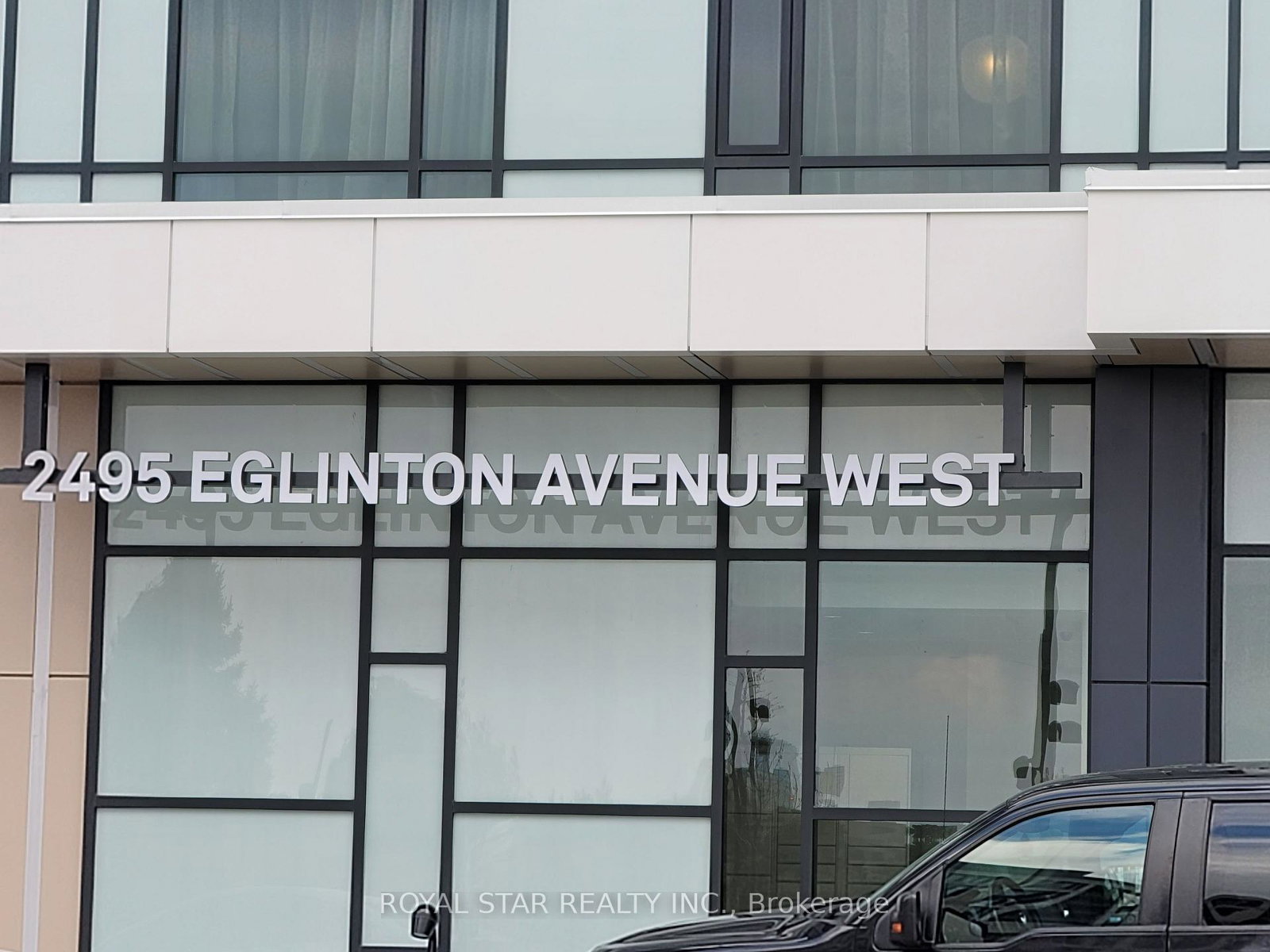 2495-eglinton-avenue-w-mississauga-ontario-w13096906