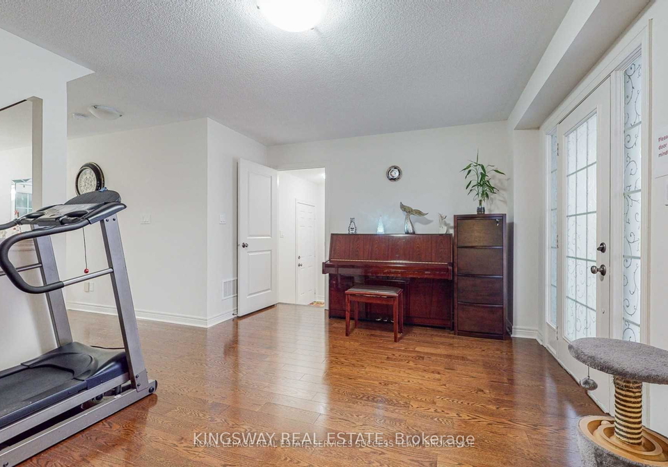 14-mcdevitt-lane-caledon-ontario-w13097048