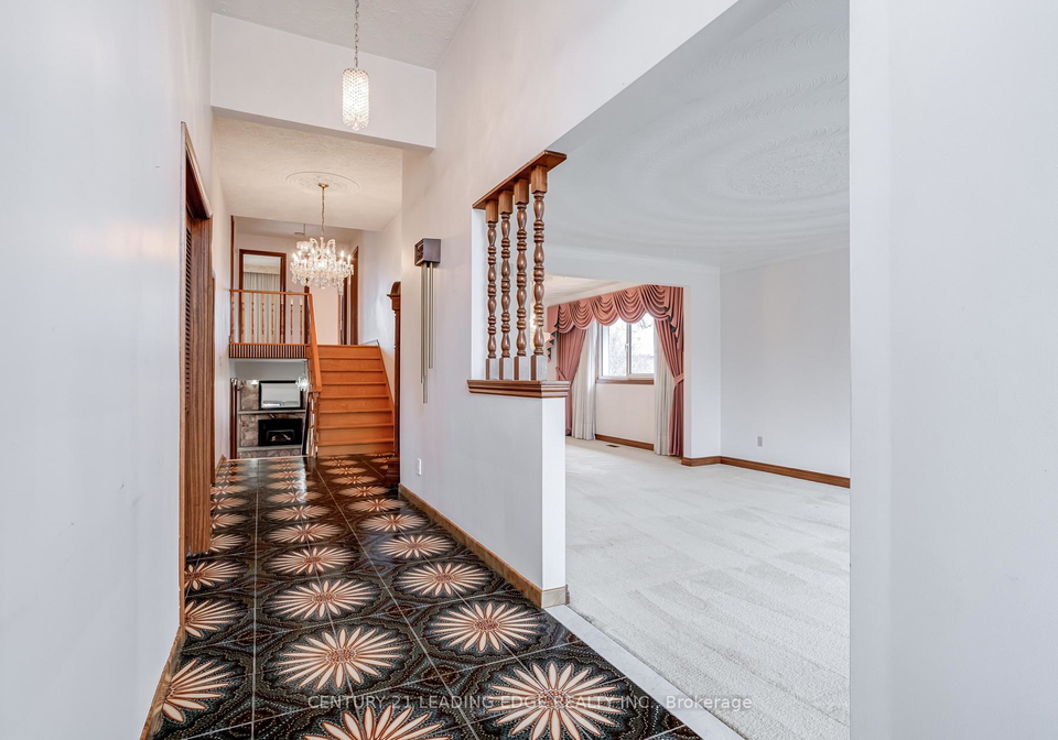 704-hillman-crescent-mississauga-ontario-w13097170