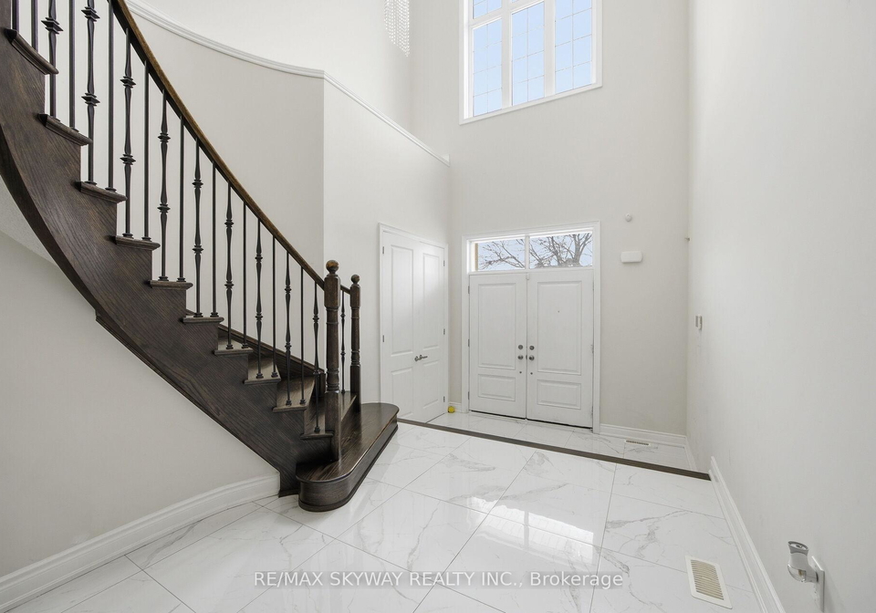 22-tamworth-court-brampton-ontario-w13097200