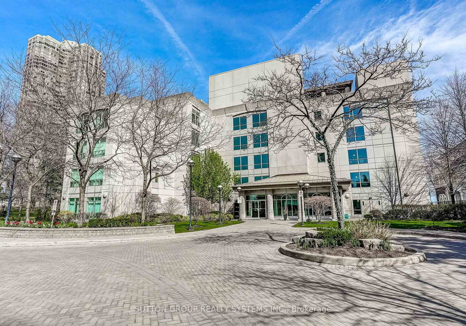 80-palace-pier-court-etobicoke-ontario-w13097260