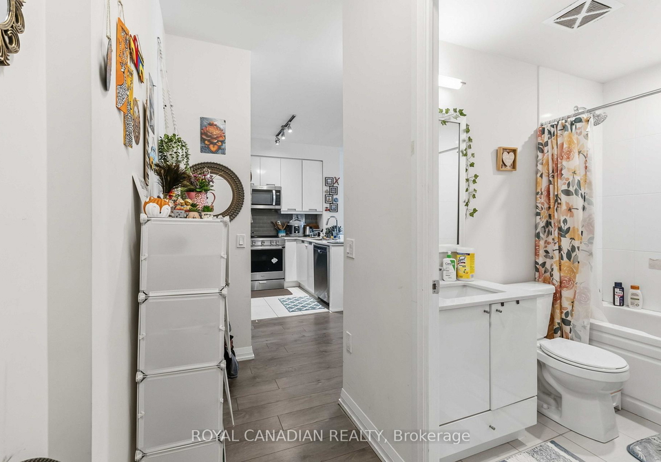 65-watergarden-drive-mississauga-ontario-w13097266