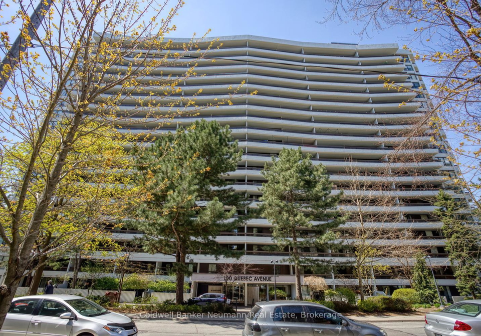 100-quebec-avenue-toronto-ontario-w13097356